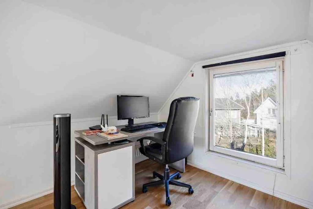 Mysigt Hus Med Natur & Jacuzzi I Olofstorp Göteborg Eksteriør bilde