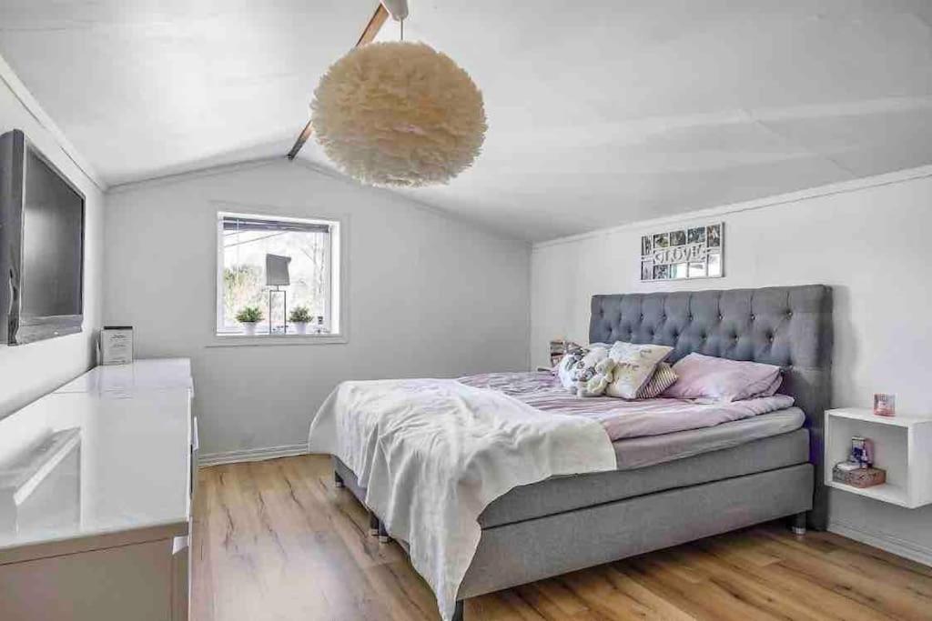 Mysigt Hus Med Natur & Jacuzzi I Olofstorp Göteborg Eksteriør bilde